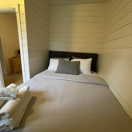 Free Parking At Cozy & Getaway *